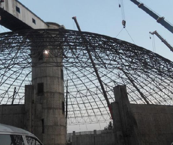 大同网架分条或分块安装法